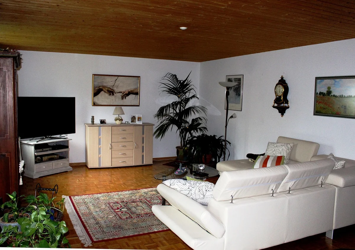 Transformez votre espace avec une horloge murale salon tendance en 2026