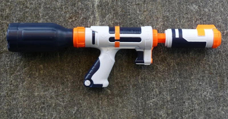 Comment peindre un plafond au pistolet sans coulures : la technique pas à pas